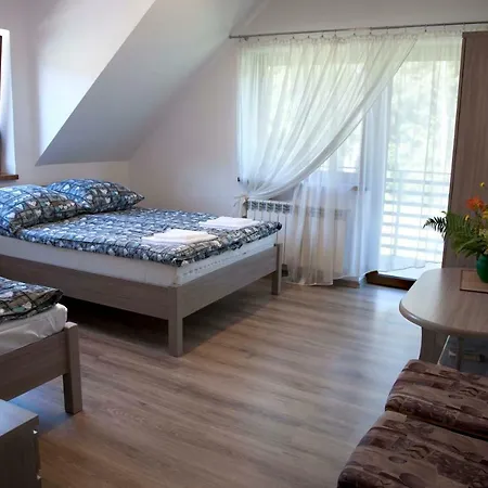 Pokoje Kleszczewo Osada