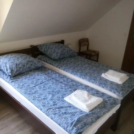Pokoje Kleszczewo Osada Rum i privatbostad *